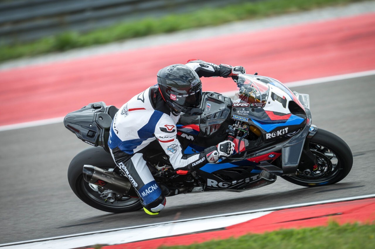 DueruoteTG #238 - Abbiamo guidato in pista la BMW che corre in SBK! 